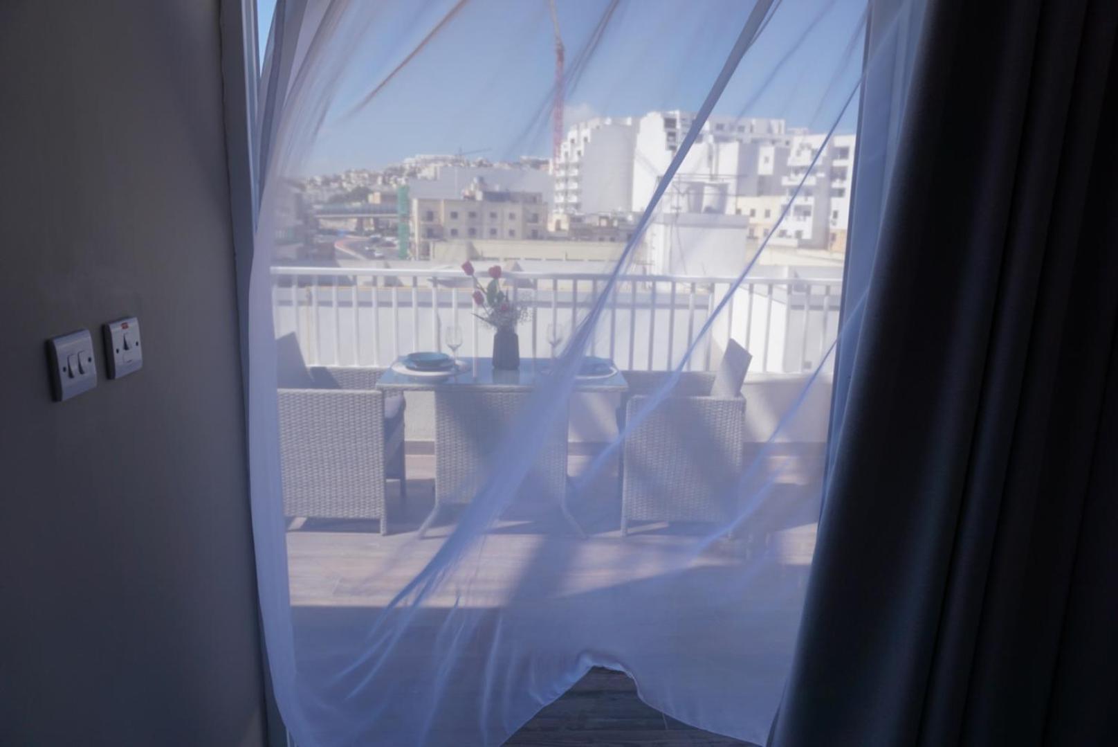 Korzo Suites Gzira Экстерьер фото